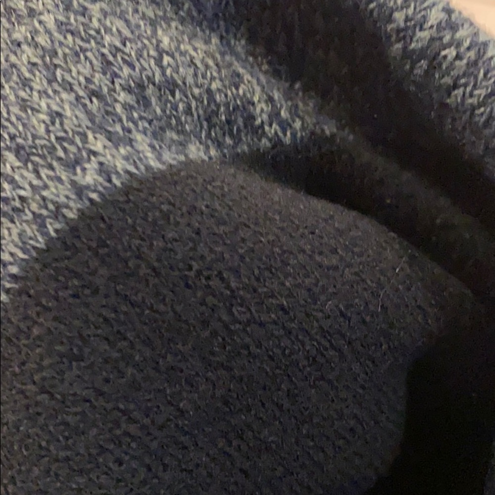 Earth Ragz Rolled Beanie Hat with Pom Pom - Picture 4 of 7